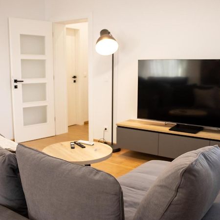 Hugo Apartments Загреб Екстер'єр фото